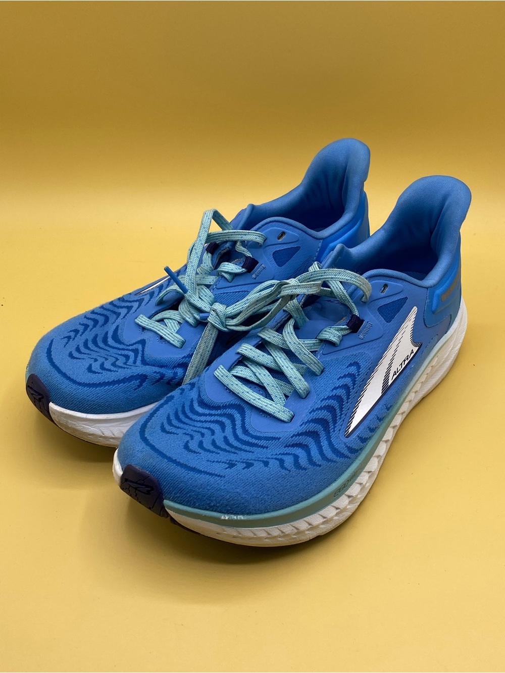 Altra Blue Running Shoes with Light Blue Laces
